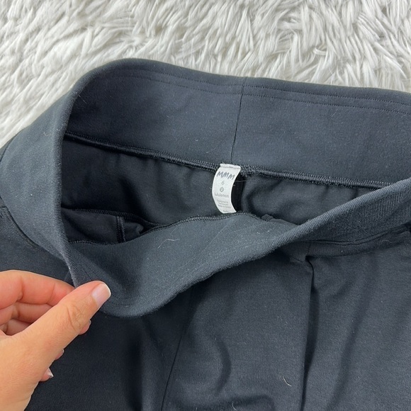 Lululemon Can You Feel The Pleat Crop *21" Black - Picture 3 of 6